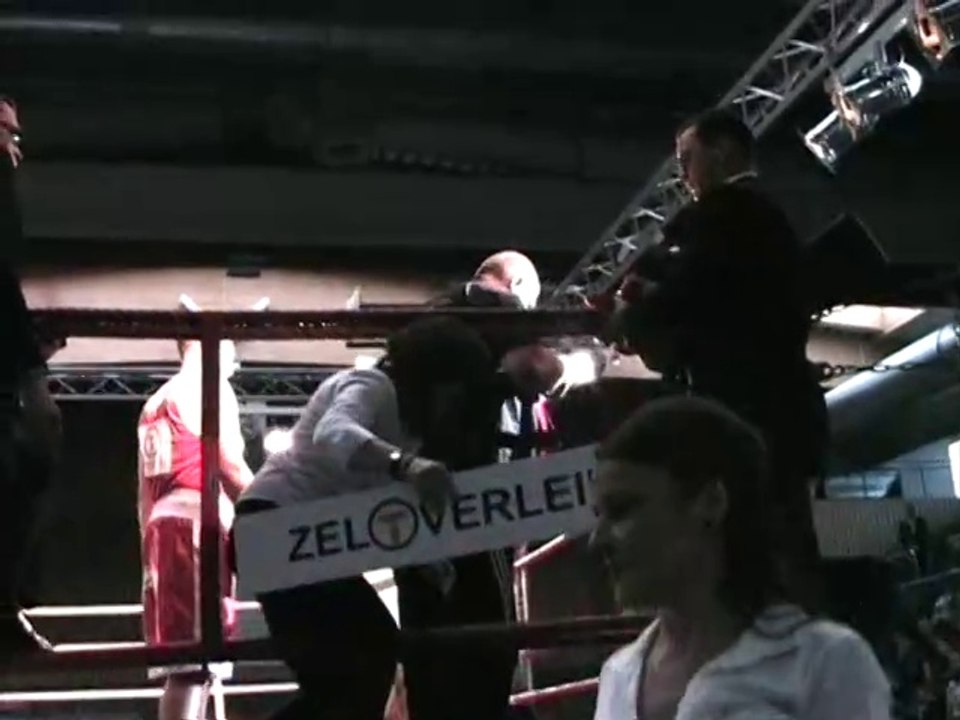 BERT LINKE VS LUCA LÖPER. 1.FIGHT NIGHT STRALSUND. VOGELSANGHALLE / HANSEDOM. 11.5.2014..