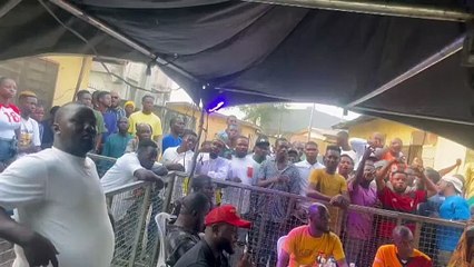 Galatasaraylı Osimhen, Nijerya'da izdiham yarattı!