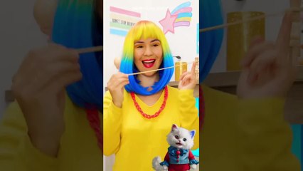 Unusual Drop Painting 😍🌈  Cool idea for playing with Family 💕