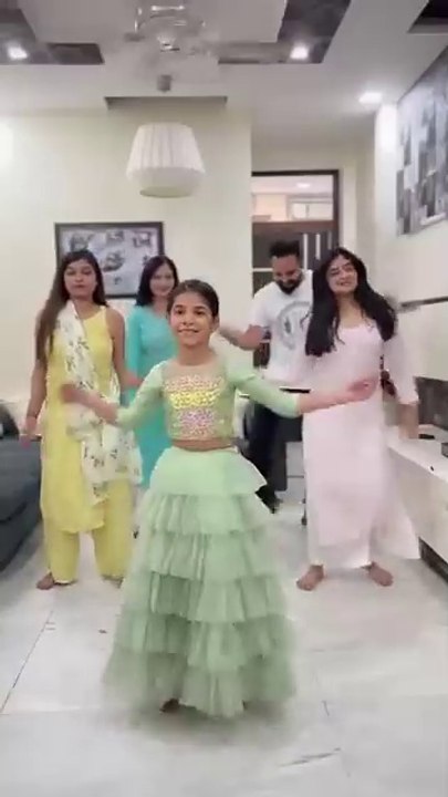 Reels Trend with All of Them ❤️ _shorts _ Harpreet SDC(360P)