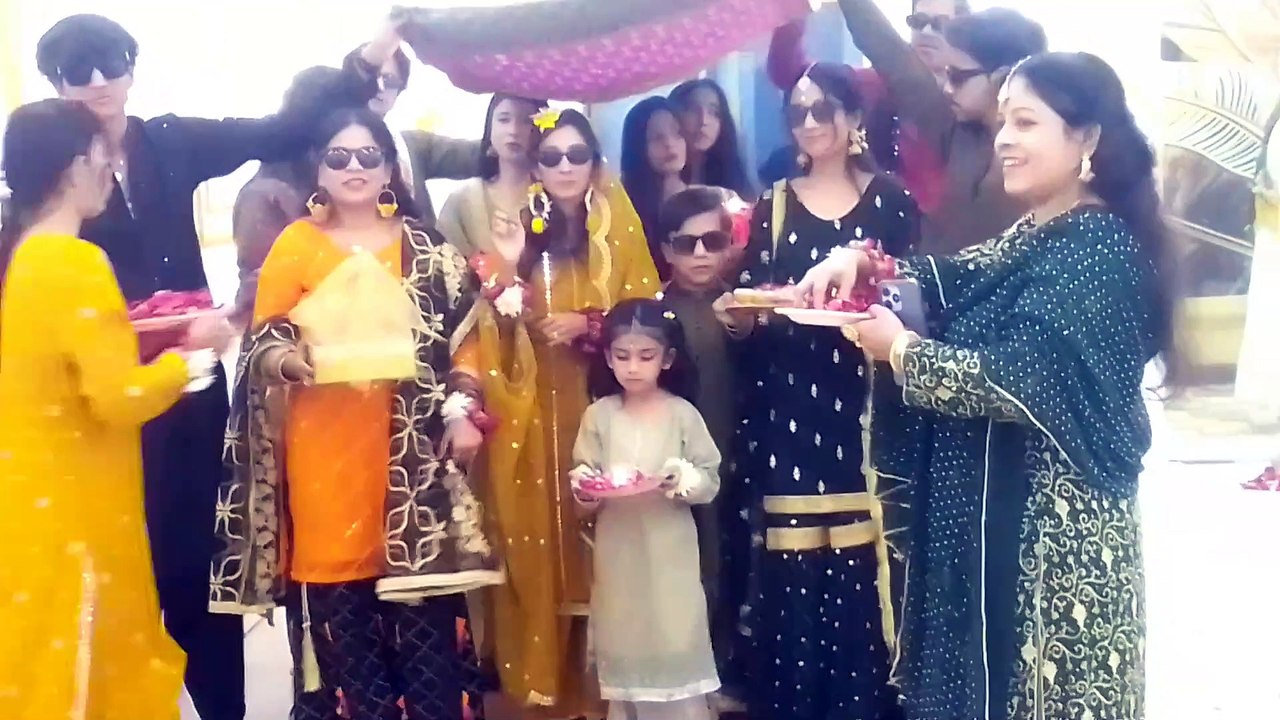 Mayoo Dhulan Entry#cousions#friends