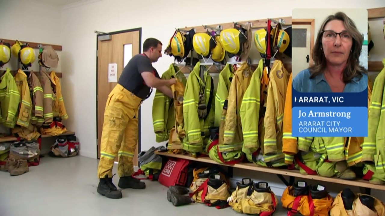 Ararat Mayor updates on Grampians bushfires as evacuations and damage continue