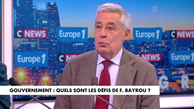 Henri Guaino : «Ses conseillers ont beaucoup de mal à le conseiller»