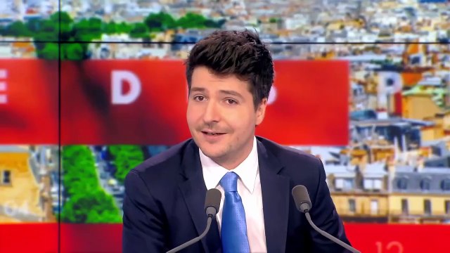 Manuel Valls insulté, premier déplacement de Gérald Darmanin : L'Heure des Pros du 26/12/2024