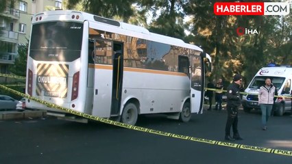 İzmir'de Öğrenci Servisi Tıra Çarptı: 1 Ölü, 1 Yaralı