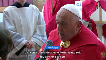 Le Pape François ouvre une deuxième Porte Sainte avec un message d'espoir à la prison de Rome