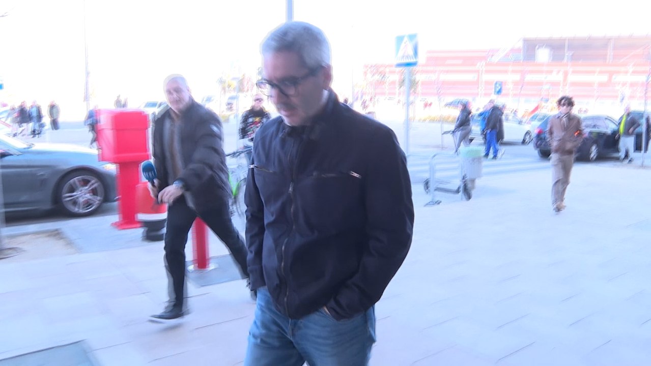 Jacobo, Alejandra y Manuel Martos visitan juntos a Raphael y dan la última hora sobre su salida