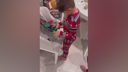 La reacción del hijo del Dibu al recibir el juego de la Champions