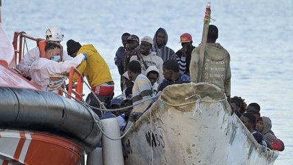 Rescatan a más de 300 migrantes cerca de Islas Canarias en los últimos días