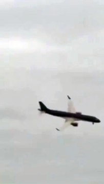 Impactante video del accidente aéreo de Azerbaijan Airlines