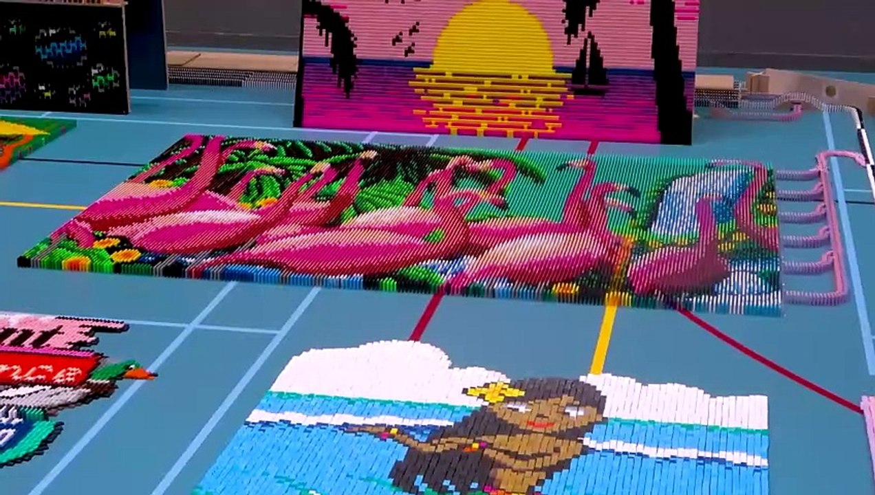 900,000 DOMINOES - World Domino Collective 2024