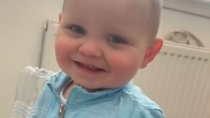 Baby boy instantly stops crying as soon as he hears Ms. Rachel's voice