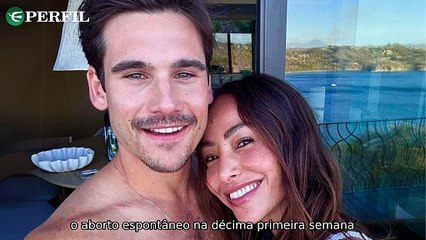 "Ano Novo de Celebridades: Mensagem de Natal, Admirador Secreto e Look Familiar"