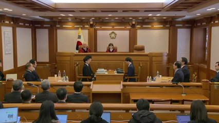 윤 대통령 탄핵심판 첫 준비기일…심판정 분위기 / YTN