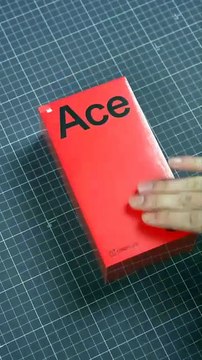 OnePlus Ace 5 Quick Unboxed 🙄