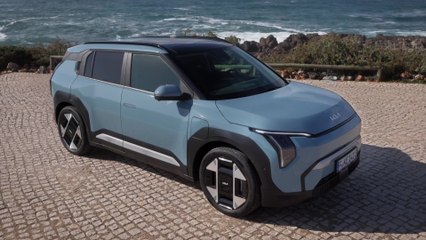 Kia EV3 Baseline Frost Blue Exterior Design