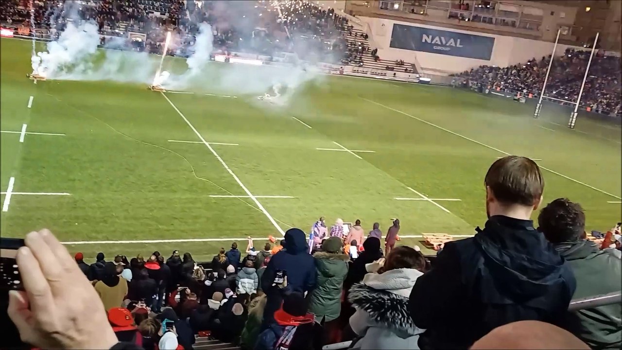 Feu d'artifice au stade Mayol de Toulon 2024