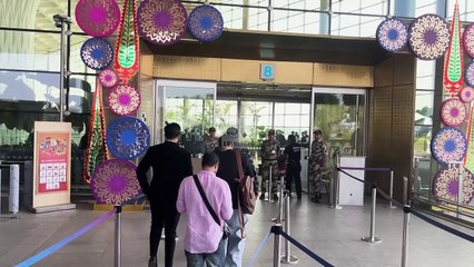 Sanjay Dutt & Boney Kapoor Spotted at Mumbai Airport in Stylish Looks