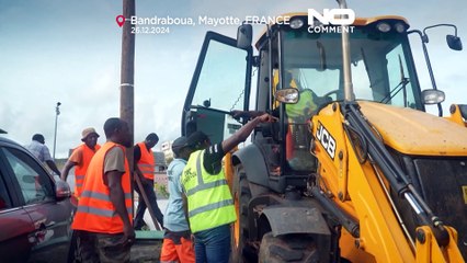 Le nettoyage se poursuit à Mayotte près de deux semaines après le passage du cyclone Chido