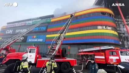 Esplosione in un centro commerciale nel sud della Russia, una vittima