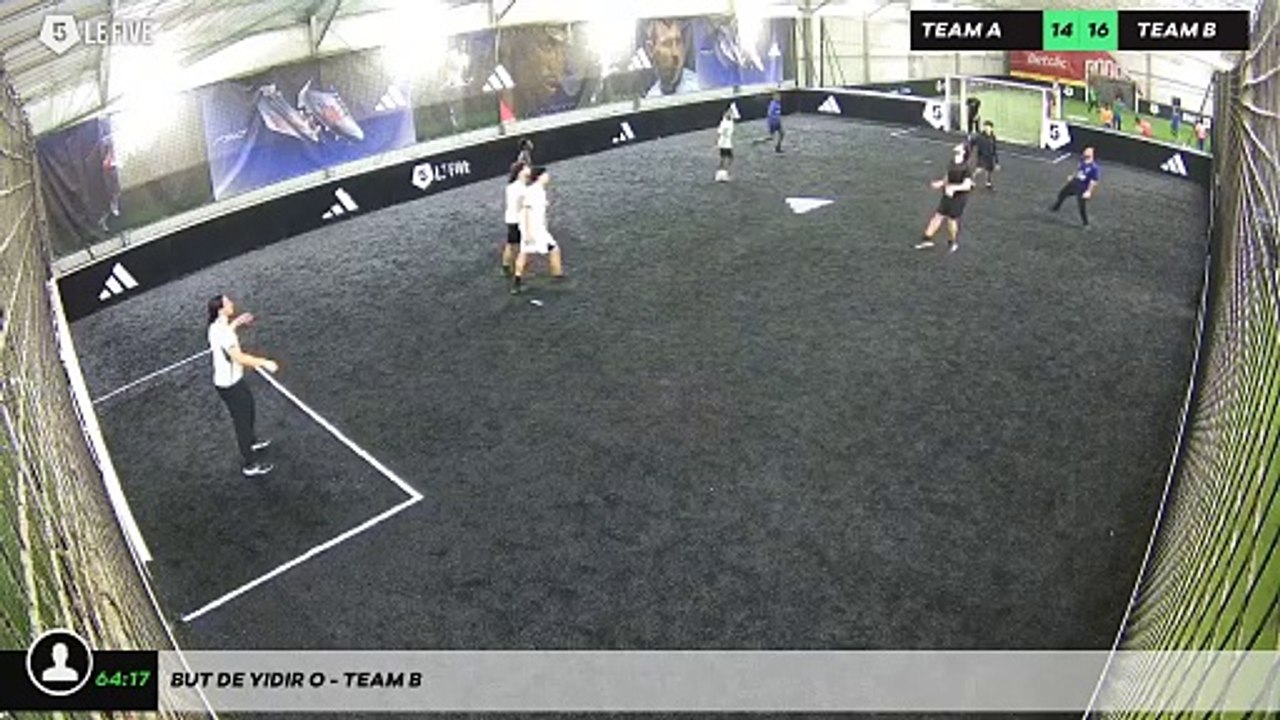 But de Yidir O - Team B