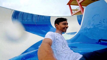 I Got Stuck on this CYCLONE 😲 Water Slide | Splash Jungle Water Park