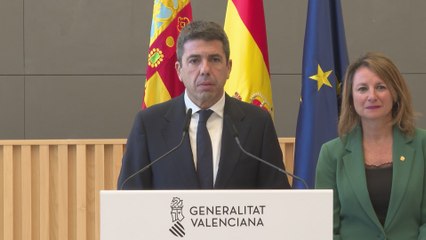 Mazón niega un cambio de versión sobre la comida el día de la dana