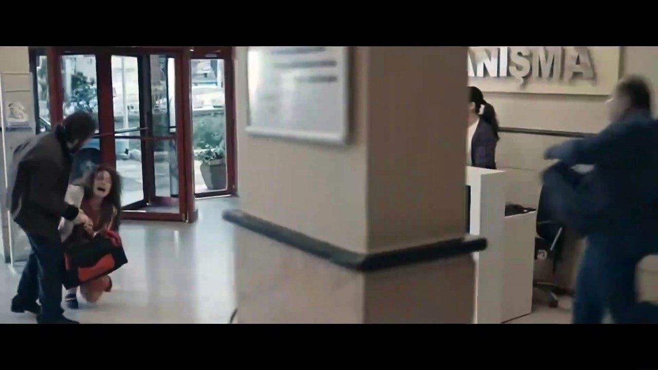 Hannas Karanlıkta Saklanan izle - Hdfilmcehennemi - Film izle - HD Film izle