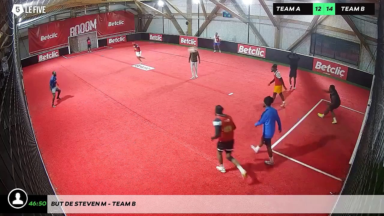 But de Steven M - Team B