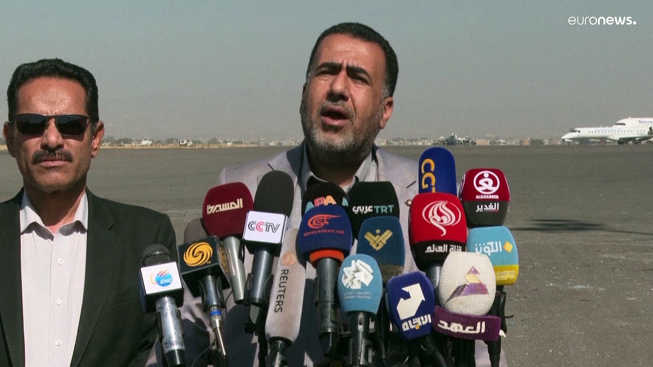 اليمن: استئناف حركة الملاحة في مطار صنعاء رغم ا...