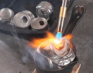 Metal can magic! Recycling garbage into beautiful creations!