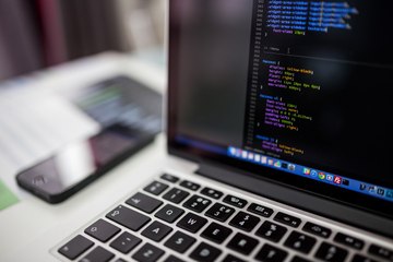 Panamá adopta estrategias tecnológicas para combatir el microtráfico y los ciberdelitos