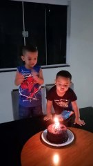 niver 4 aninhos netinho Gabriel..