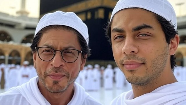 Fact Check : Shah Rukh Khan Aryan Khan Perform Umrah In Mecca Truth, Fans Shocking Reaction