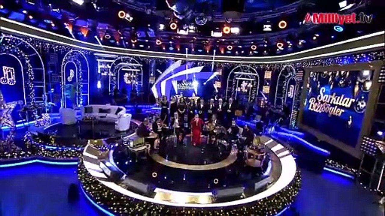 Kanal D Teve2 ekranında renkli yılbaşı! Özlem bitiyor