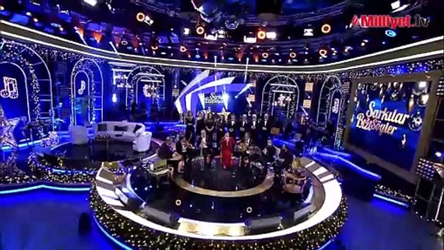 Kanal D Teve2 ekranında renkli yılbaşı! Özlem bitiyor