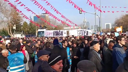 Tandoğan Meydanı’nda “Haklarımızı Alacağız” mitingi: Yoksulluk ve asgari ücreti protestosu