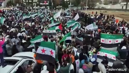 Damasco, parata militare della nuova amministrazione siriana