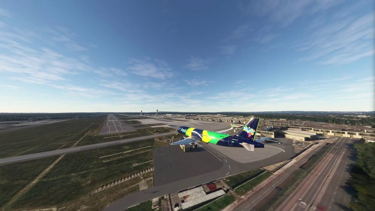 Fantastic Arrival: Azul A320 at London Gatwick Airport (LGW), London, United Kingdom #flying #flying #flights #fly #flightlovers #Canada #USA #Japan  #aviation #flying #FlyingLovers #aviationlovers