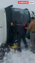 Kars'ta can pazarı! Yolcu otobüsü şarampole devrildi