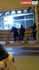 Kıraathanedeki "İşlek taş attın" kavgası sokağa taştı