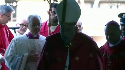 Giubileo, il Papa ha aperto la Porta Santa al carcere di Rebibbia