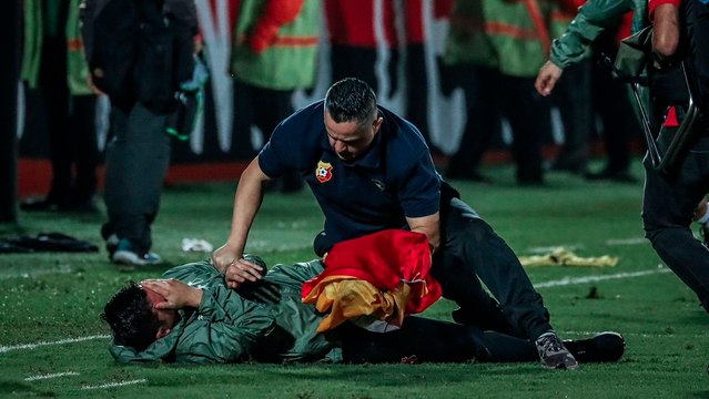 Herediano y Alajuelense desatan pelea campal en la final de la Liga de Costa Rica