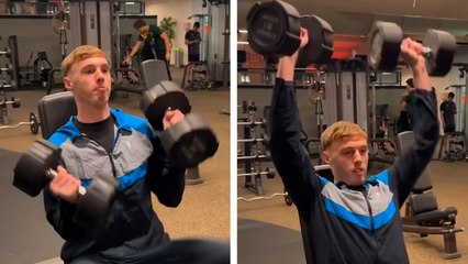 Premier League: Cole Palmer se sigue entrenando durante vacaciones