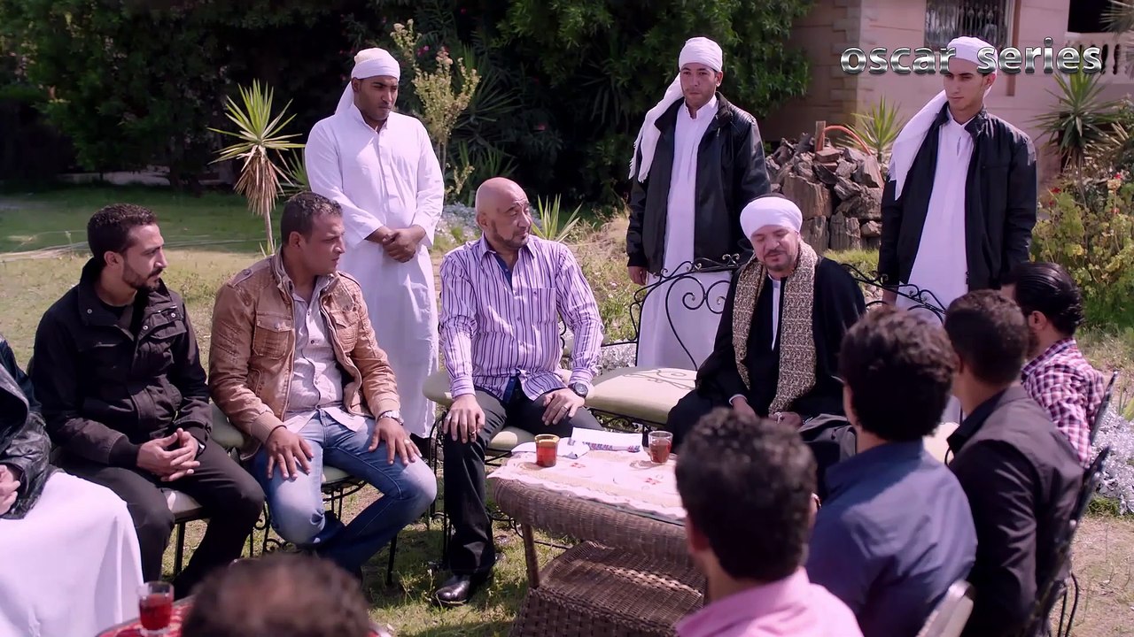 عرف يضحك على شباب اهل القرية و جابلهم قروض و وظائف 😱😱 #سلسال_الدم
