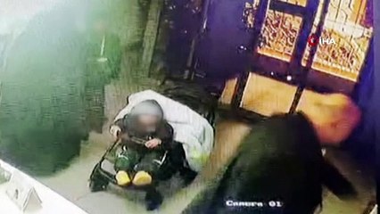 Bursa'da Çocuklarının yanında diş hekimini bıçakladı, çocuklarını bırakıp kaçtı