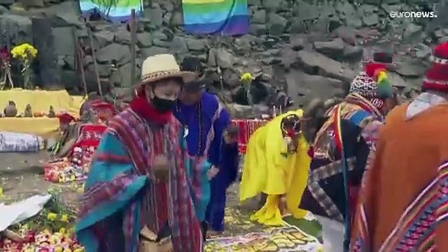 على تلة سان كريستوبال في بيرو.. الشامان يباركون زعماء العالم ويتوقعون أحداث العام الجديد