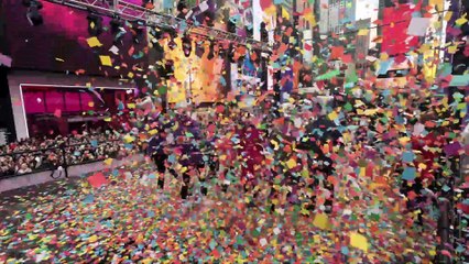 Confetti Floats Through The Air In Times Square Ahead of NYE 2025!