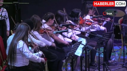 Osmangazi Belediyesi Gençlik Orkestrası'ndan Muazzam Yeni Yıl Konseri