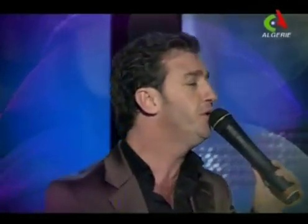 Cheb Akil  Diroulha Laâkel (Live)